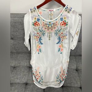 Johnny Was embroidered blouse